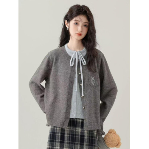 大碼胖mm韓系氣質毛衣女秋冬小個子休閒減齡刺綉口袋開衫上衣外穿