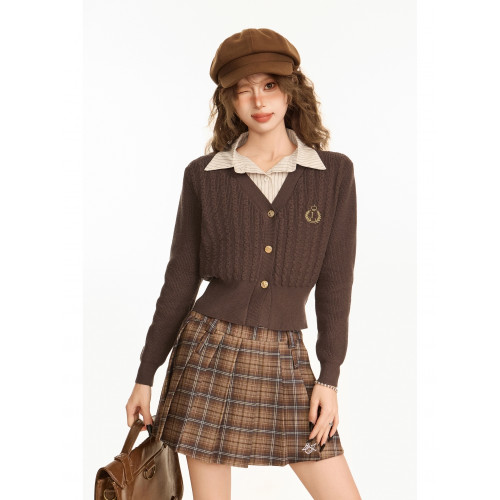 美拉德咖色polo假兩件短款針織毛衣開衫女秋冬學院風內搭打底秋季 美拉德咖色polo假兩件短款針織毛衣開衫女秋冬學院風內搭打底秋季