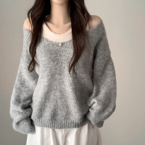 2025秋冬季韓國chic寬松休閒加厚純色V領針織衫上衣+吊帶兩件套女 2025秋冬季韓國chic寬松休閒加厚純色V領針織衫上衣+吊帶兩件套女