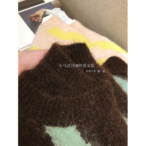 巨,超細安哥拉山羊毛!!撞色條紋馬海毛復古針織毛衣女秋冬 巨,超細安哥拉山羊毛!!撞色條紋馬海毛復古針織毛衣女秋冬