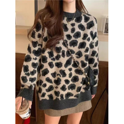 法式復古時尚寬松設計感小衆上衣秋冬保暖套頭外穿豹紋針織毛衣女