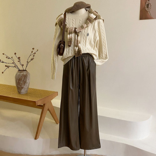 海德公園~英倫風刺綉麻花套頭毛衣女秋冬內搭外穿復古圓領針織衫