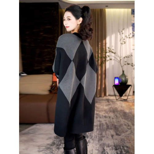 高級感寬松洋氣毛衣女2025秋冬新款時尚大碼中長款遮肉針織衫上衣