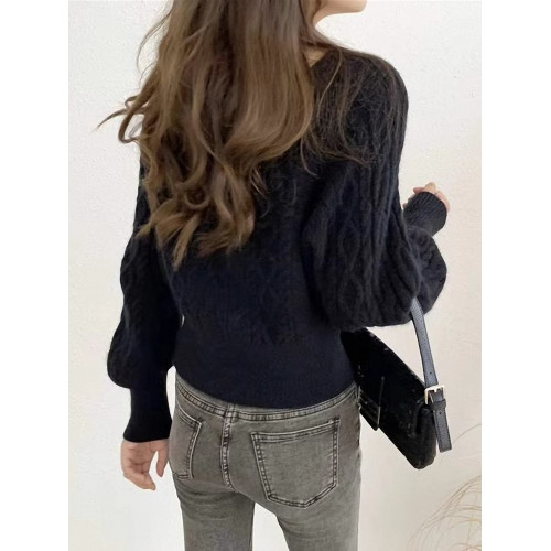 秋冬女裝韓版批新款髮寬松顯瘦打底針織外穿收腰麻花方領短款毛衣