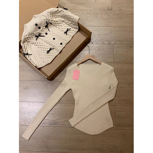 高級感超好看針織衫上衣女秋冬季內搭蝴蝶結披肩鬭蓬毛衣兩件套裝