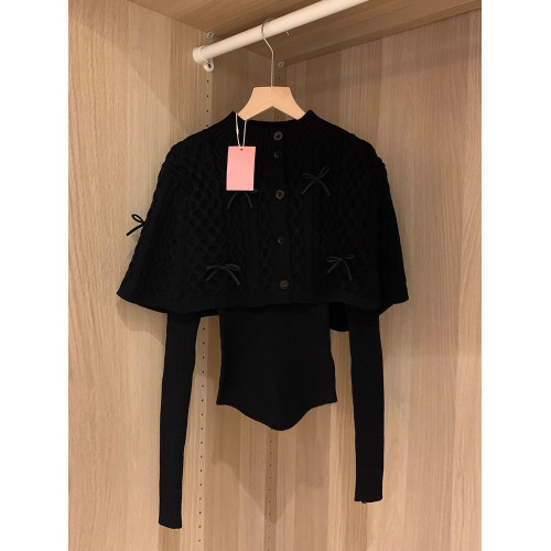 高級感超好看針織衫上衣女秋冬季內搭蝴蝶結披肩鬭蓬毛衣兩件套裝