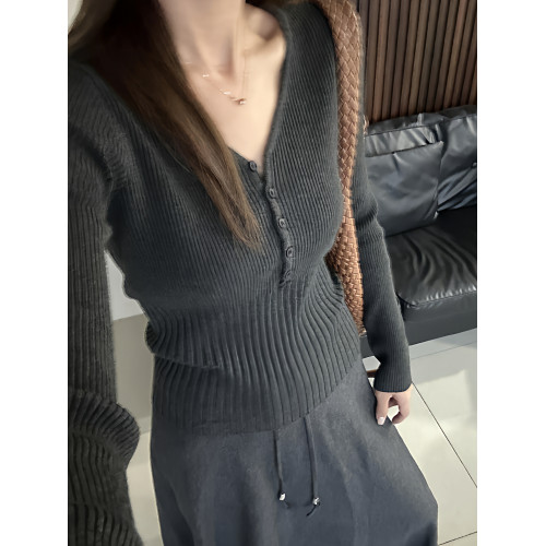 早秋穿搭韓系灰色V領針織打底衫女內搭2025新款開衫外套收腰上衣