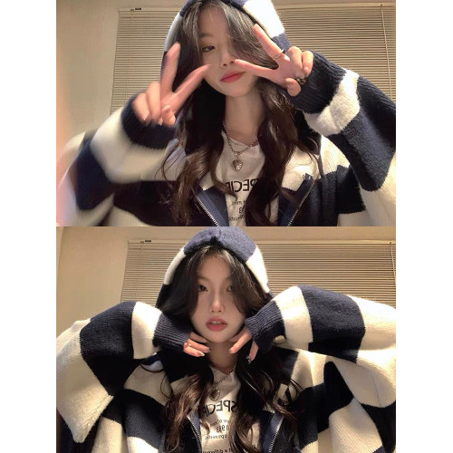 高品質!慵懶風連帽拉鍊毛衣開衫女外套秋裝寬松加厚條紋長袖針織 高品質!慵懶風連帽拉鍊毛衣開衫女外套秋裝寬松加厚條紋長袖針織