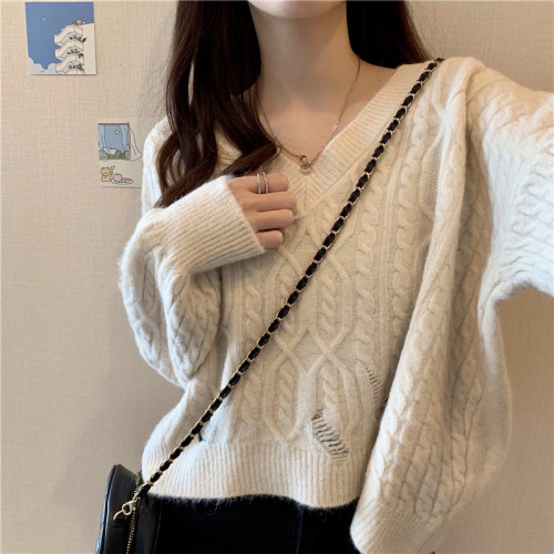 破洞麻花毛衣女針織衫純色套頭V領慵懶秋季短款打底百搭上衣學院 破洞麻花毛衣女針織衫純色套頭V領慵懶秋季短款打底百搭上衣學院