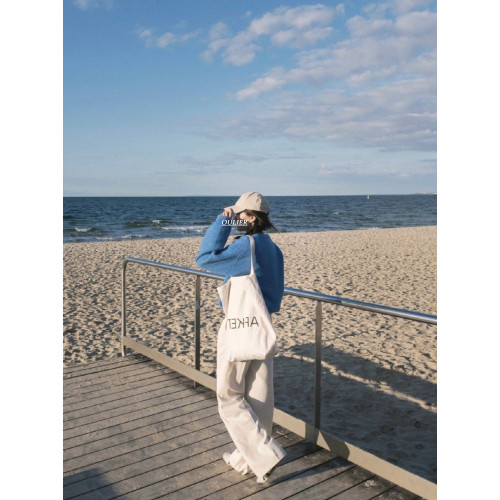 法式慵懶風浣熊絨藍色套頭毛衣女秋冬加厚溫柔內搭打底針織衫上衣 法式慵懶風浣熊絨藍色套頭毛衣女秋冬加厚溫柔內搭打底針織衫上衣