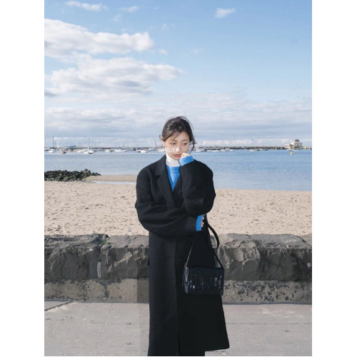 法式慵懶風浣熊絨藍色套頭毛衣女秋冬加厚溫柔內搭打底針織衫上衣 法式慵懶風浣熊絨藍色套頭毛衣女秋冬加厚溫柔內搭打底針織衫上衣