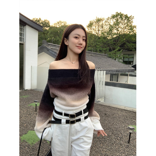 Exclusive type 純欲辣妹一字領漏肩毛衣外套女ins潮性感兩穿上衣 Exclusive type 純欲辣妹一字領漏肩毛衣外套女ins潮性感兩穿上衣