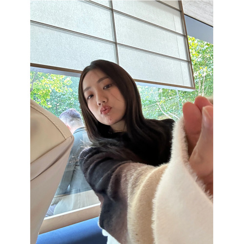 Exclusive type 純欲辣妹一字領漏肩毛衣外套女ins潮性感兩穿上衣 Exclusive type 純欲辣妹一字領漏肩毛衣外套女ins潮性感兩穿上衣