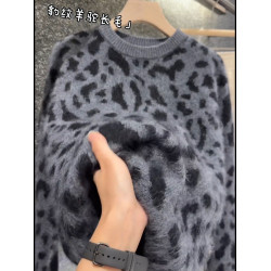 2025秋冬新款韓版寬松顯瘦圓領豹紋針織衫女百搭毛衣外套別致上衣