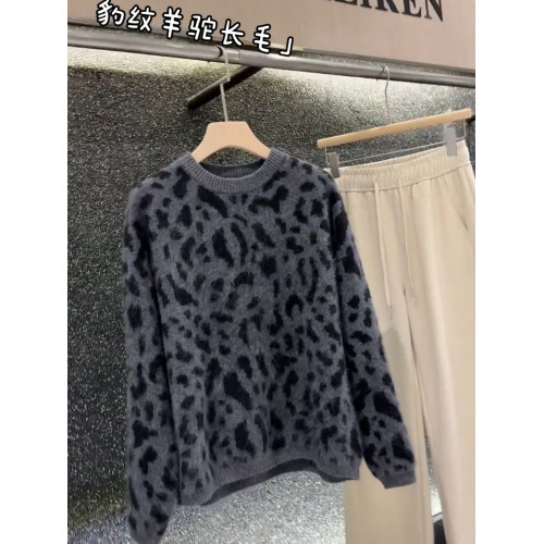 2025秋冬新款韓版寬松顯瘦圓領豹紋針織衫女百搭毛衣外套別致上衣 2025秋冬新款韓版寬松顯瘦圓領豹紋針織衫女百搭毛衣外套別致上衣