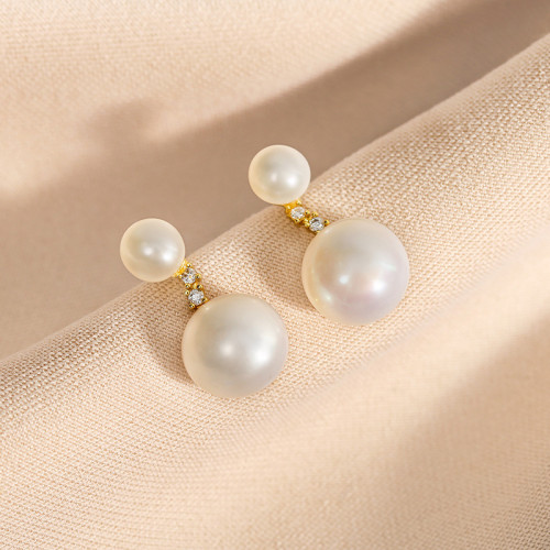 925銀針淡水珍珠時尚耳環氣質高級感耳墜2023新款潮網紅簡約耳飾 925銀針淡水珍珠時尚耳環氣質高級感耳墜2023新款潮網紅簡約耳飾