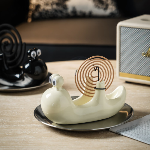 蝸牛蚊香架創意陶瓷實用擺件家用臥室戶外蚊香盒帶接灰盤蚊香托盤