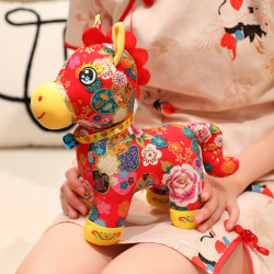 2026馬年吉祥物玩偶掛件毛絨玩具魯曉花布馬公仔年會活動禮品
