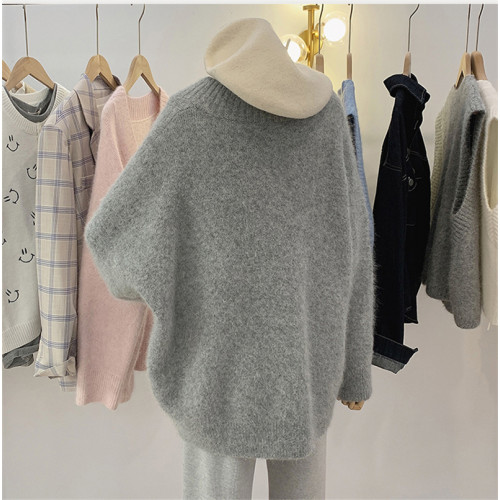 特大碼300斤胖妹妹溫柔粉色毛衣女秋冬外穿寬鬆V領針織外套240斤