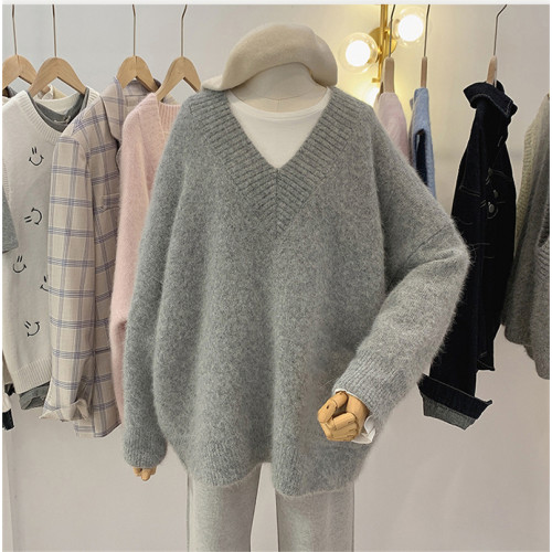 特大碼300斤胖妹妹溫柔粉色毛衣女秋冬外穿寬鬆V領針織外套240斤