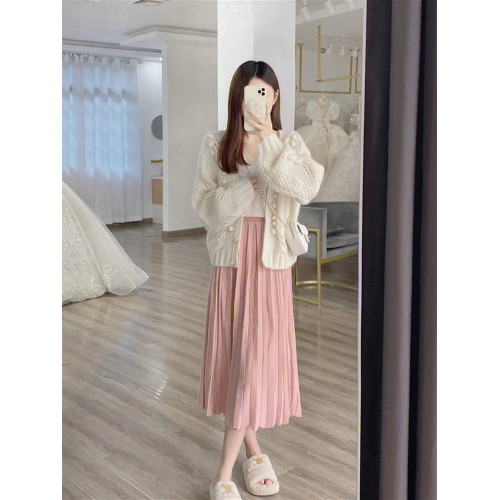 嬭系穿搭粉色鏤空馬海毛毛衣外套開衫女春秋慵嬾風上衣軟糯針織衫