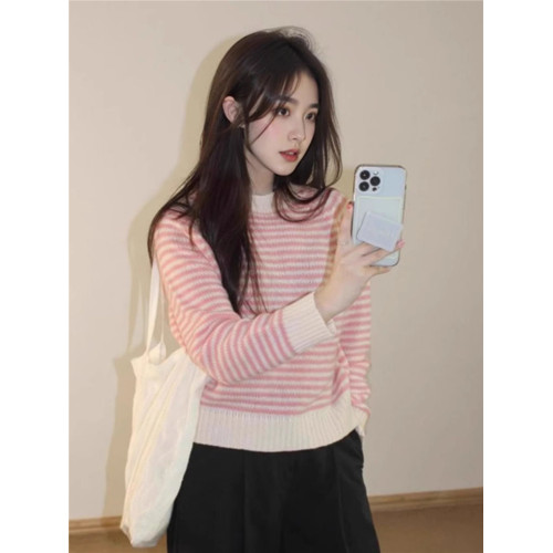 粉色多巴胺減齡毛衣女2024秋季慵嬾風時尚氣質上衣寬鬆顯瘦針織衫