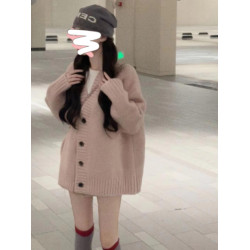 日系慵嬾風粉色V領長袖毛衣外套女秋冬季軟糯粗針織開衫上衣寬鬆