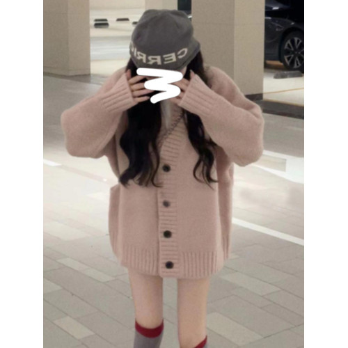 日系慵嬾風粉色V領長袖毛衣外套女秋冬季軟糯粗針織開衫上衣寬鬆