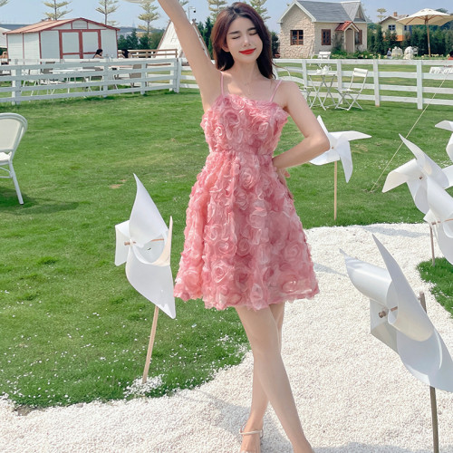 粉色碎花小個子吊帶連衣裙女夏2025新款法式無袖高級感公主短裙子