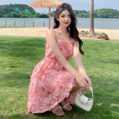 粉色碎花小個子吊帶連衣裙女夏2025新款法式無袖高級感公主短裙子