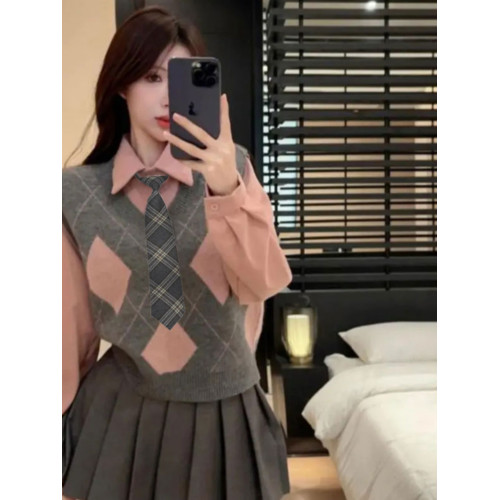 學院風粉色菱格針織馬甲女春秋外搭毛衣背心曡穿襯衫jk製服兩件套
