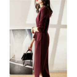 新年戰袍酒紅色系帶收腰毛衣裙女秋冬新款內搭開叉長袖針織連衣裙