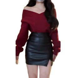 新年紅露肩交叉氛圍感毛衣女春裝內搭v領短款打底衫別致甜辣上衣