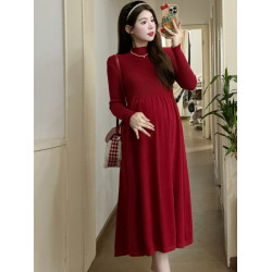 孕婦聖誕新年本命年紅色針織連衣裙女秋冬小個子配大衣打底毛衣裙