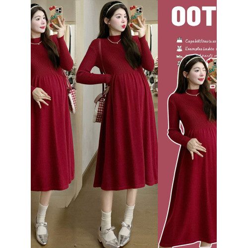 孕婦聖誕新年本命年紅色針織連衣裙女秋冬小個子配大衣打底毛衣裙