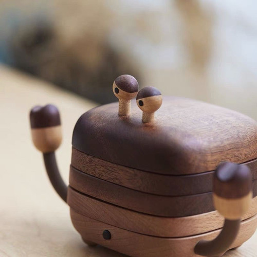 小螃蟹杯墊可愛實木杯托家用木質茶托隔熱墊創意原木桌面木質墊 小螃蟹杯墊可愛實木杯托家用木質茶托隔熱墊創意原木桌面木質墊