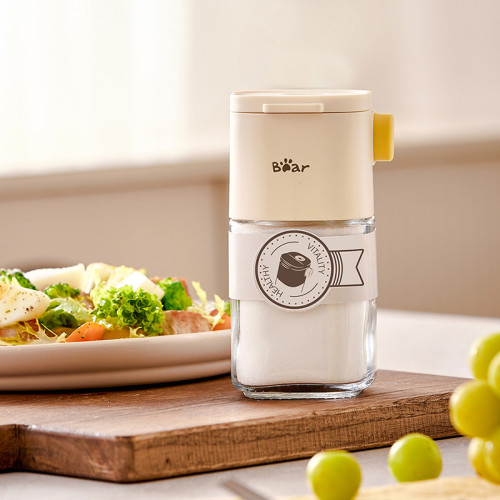 小熊罐鹽伊萬調料盒定量撒鹽罐調料罐調味盒定量控鹽瓶CX-JW008