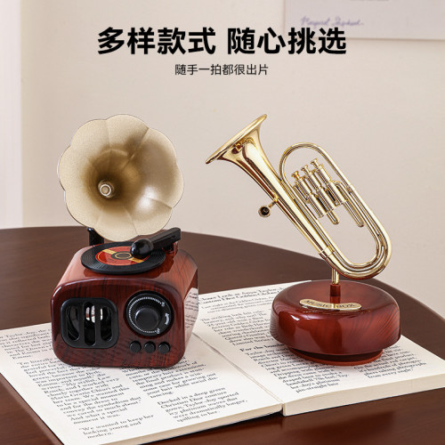 復古畱聲機桌面擺件高級感小衆音樂盒八音盒客廳臥室懷舊家居裝飾