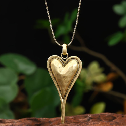 A Lady's Stylish Heart shaped Pendant Necklace Retro吊墜