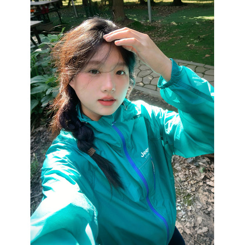 JEEP防曬衣女夏季2025新款防紫外線戶外山系沖鋒衣輕薄款寬鬆外套