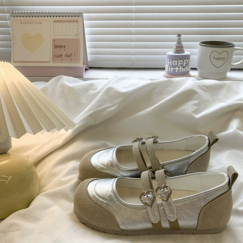 復古醜萌平底大頭單鞋女2025春季新款圓頭淺口休閒百搭瑪麗珍鞋子