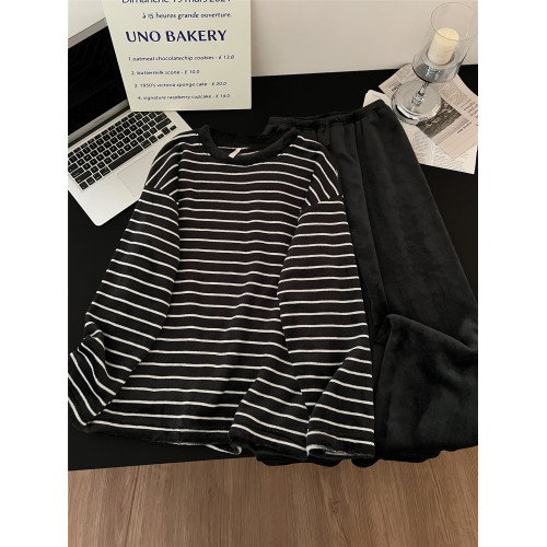 珊瑚絨情侶睡衣秋冬季加絨保暖男士女條紋可外穿法蘭絨家居服套裝