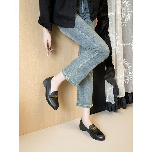 2025新款英倫風樂福鞋女黑色尖頭一腳蹬金屬釦百搭工作小皮鞋單鞋