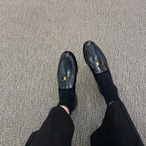 全牛皮~復古風小金釦真皮樂福鞋女圓頭平底單鞋一腳蹬粗跟小皮鞋