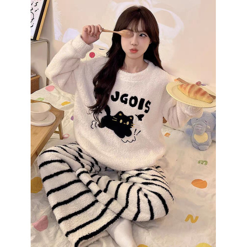 珊瑚絨可愛黑色貓睡衣女秋冬款2025新款半邊絨加厚冬季家居服套裝 珊瑚絨可愛黑色貓睡衣女秋冬款2025新款半邊絨加厚冬季家居服套裝