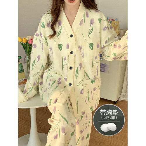 春秋睡衣女大碼200斤帶胸墊防凸點薄款開衫兔子長袖寬鬆家居服