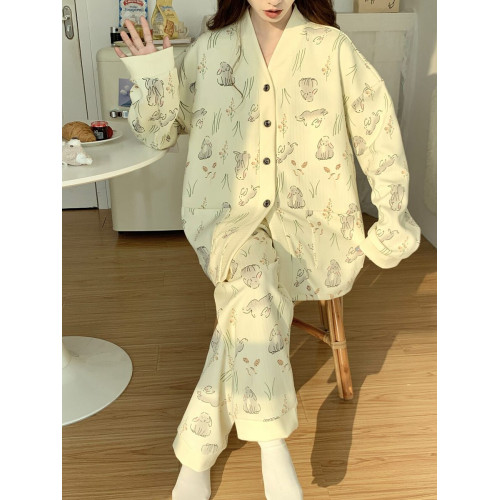 春秋睡衣女大碼200斤帶胸墊防凸點薄款開衫兔子長袖寬鬆家居服