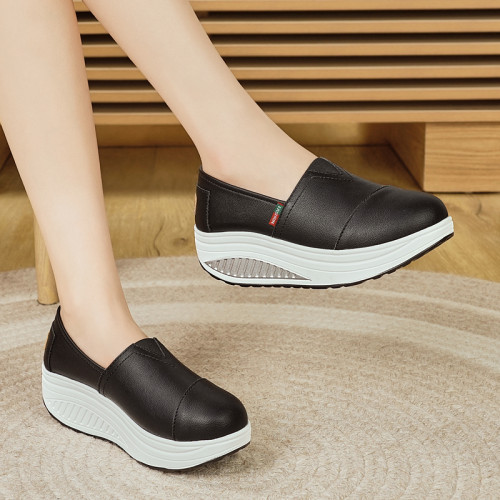 真皮一腳蹬搖搖鞋女2026秋季新款厚底增高淺口單鞋軟底百搭懶人鞋