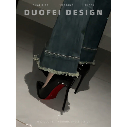 水鑽紅底高跟鞋女細跟秋冬2026新款絕美性感禦姐黑色漆皮尖頭單鞋