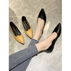 單鞋女平底2026新款復古百搭軟底四季鞋尖頭淺口舒適職業工作鞋子